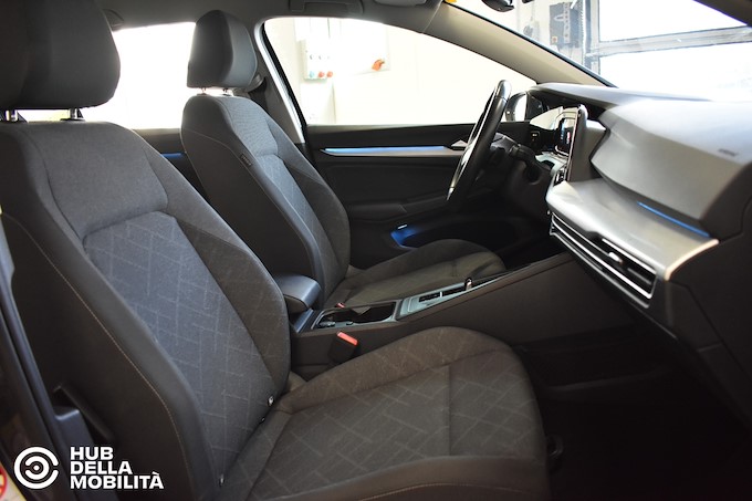 VOLKSWAGEN Golf 2.0 TDI DSG SCR Life